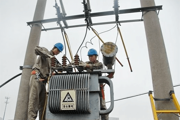 如何配置變壓器容量？